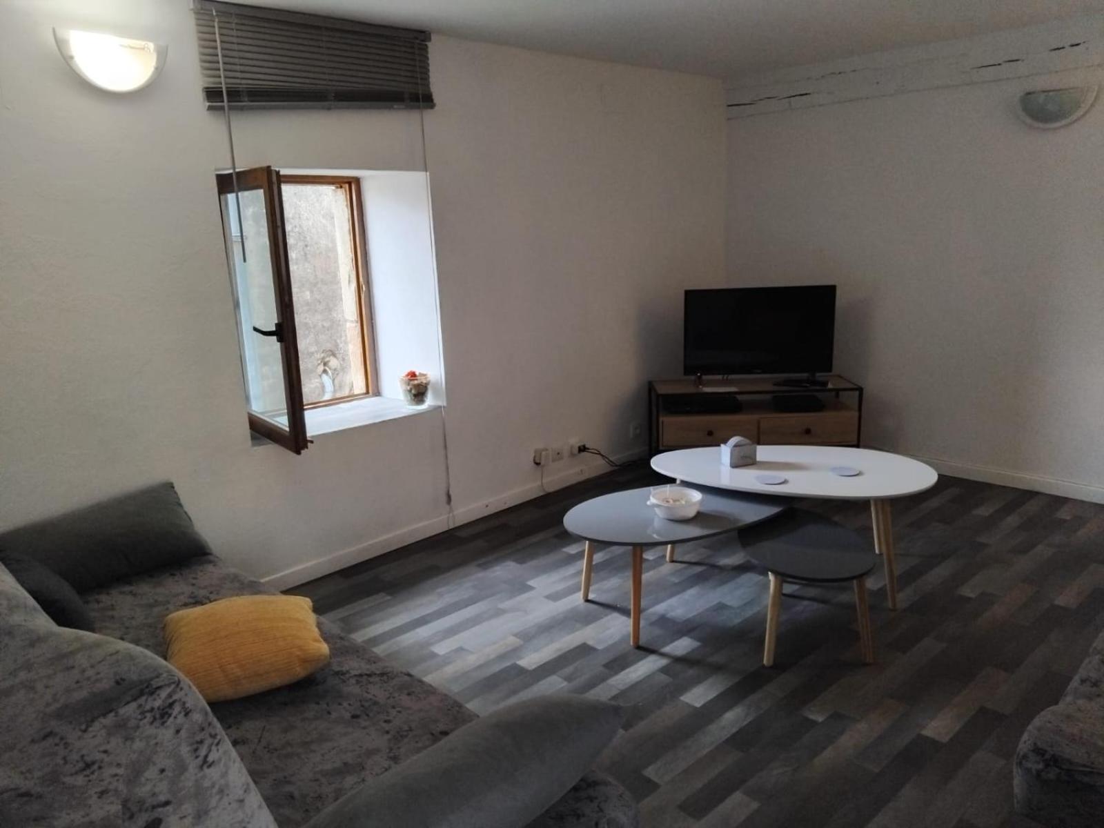 Appartement En Duplex 1 Mirecourt Zewnętrze zdjęcie