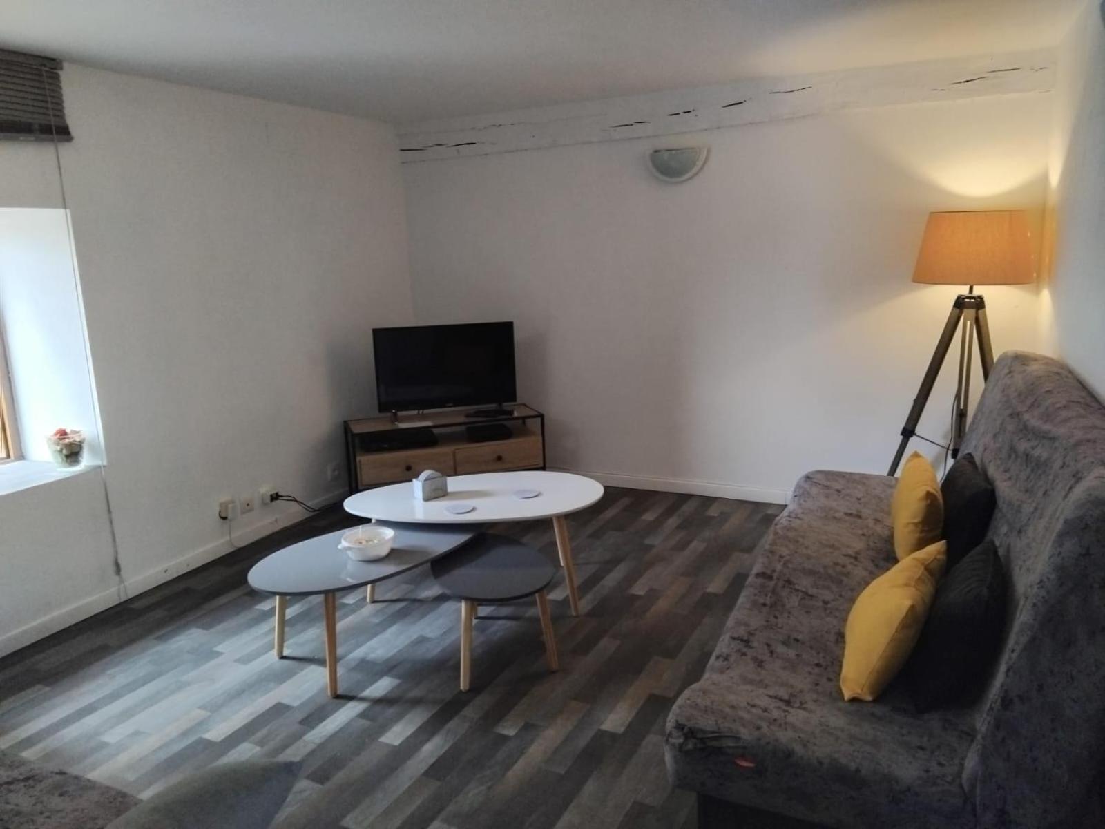 Appartement En Duplex 1 Mirecourt Zewnętrze zdjęcie