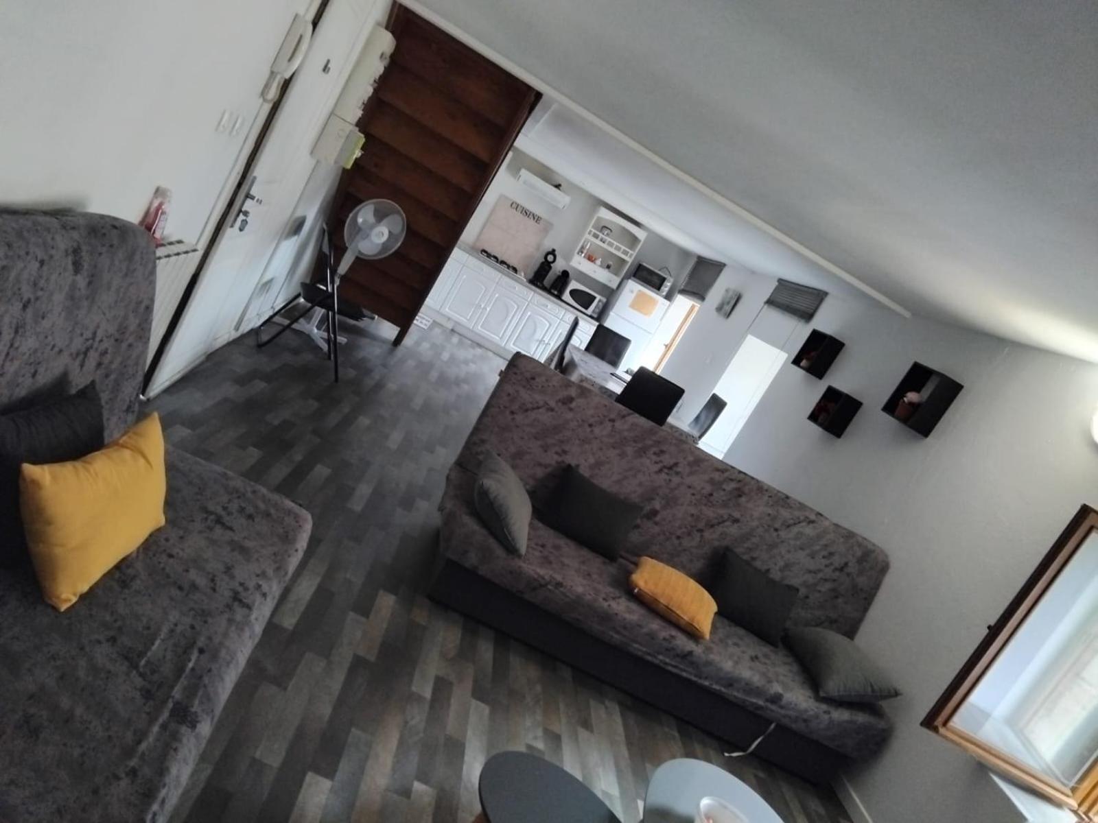 Appartement En Duplex 1 Mirecourt Zewnętrze zdjęcie